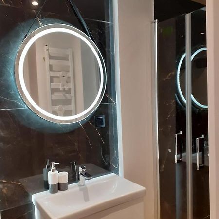 Apartament Centrum 9 Apartment Шклярска Поремба Екстериор снимка